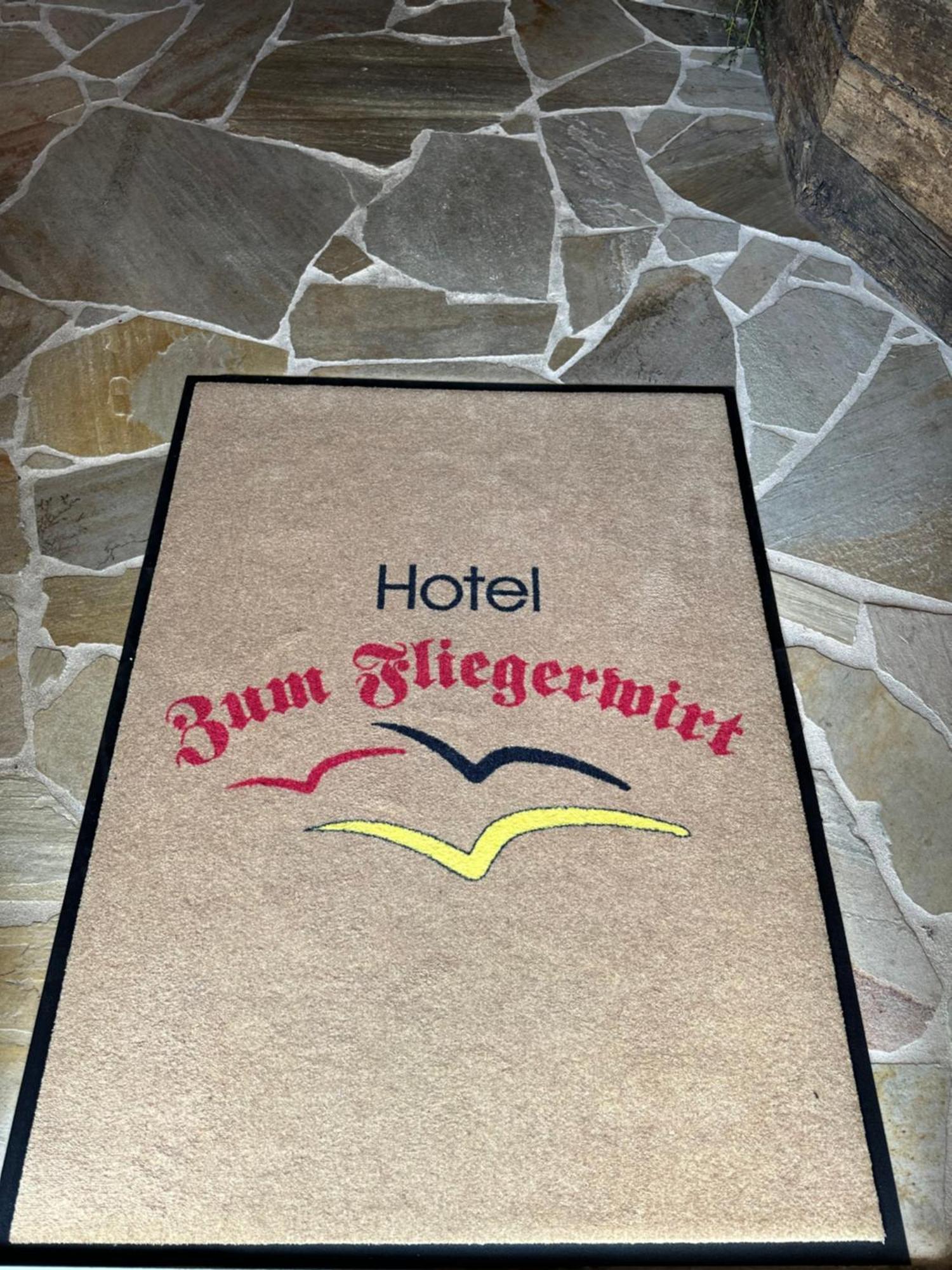 Hotel Zum Fliegerwirt Mengen ภายนอก รูปภาพ